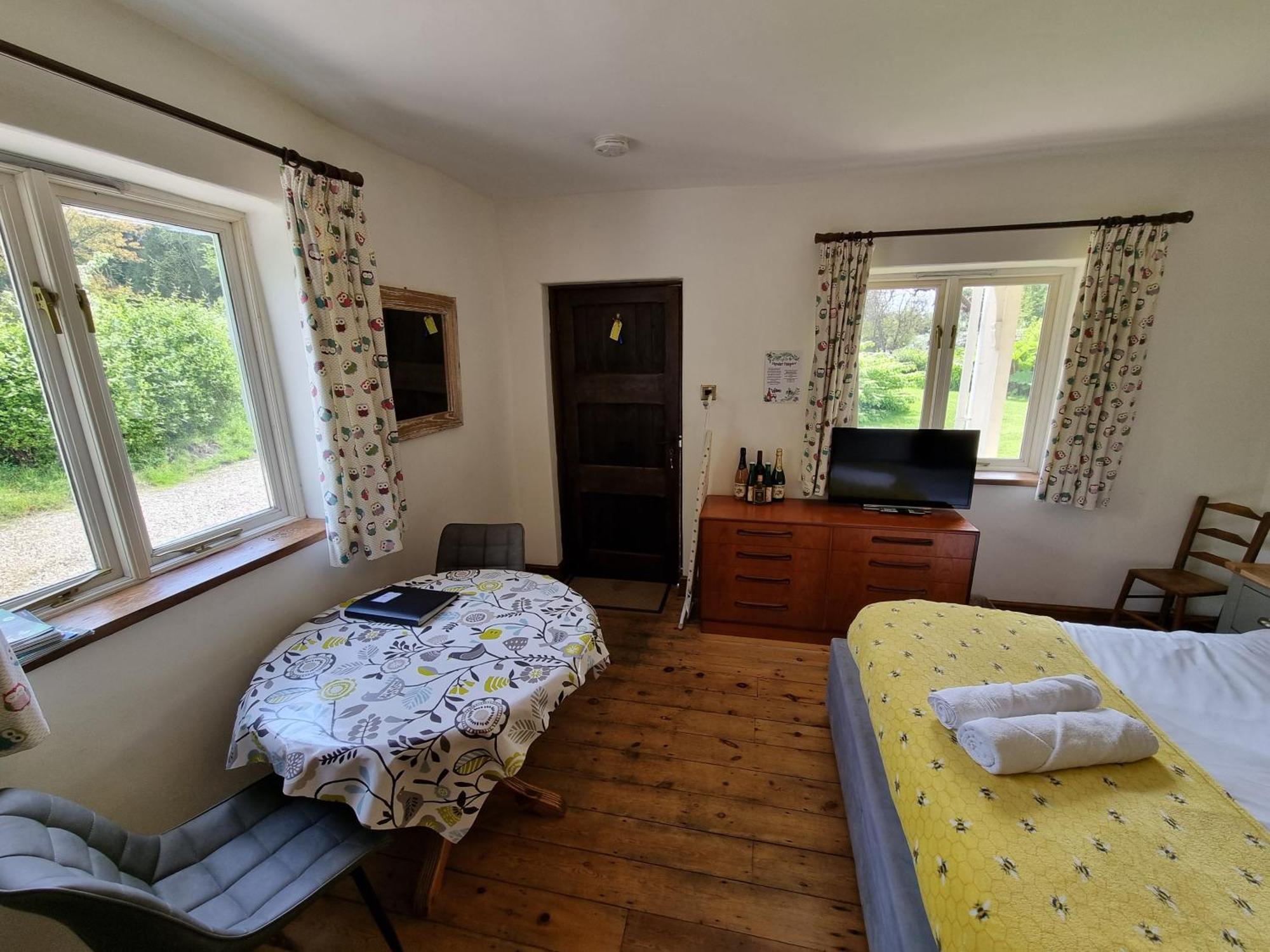 Hotel Glyndwr Vineyard à Cowbridge Extérieur photo